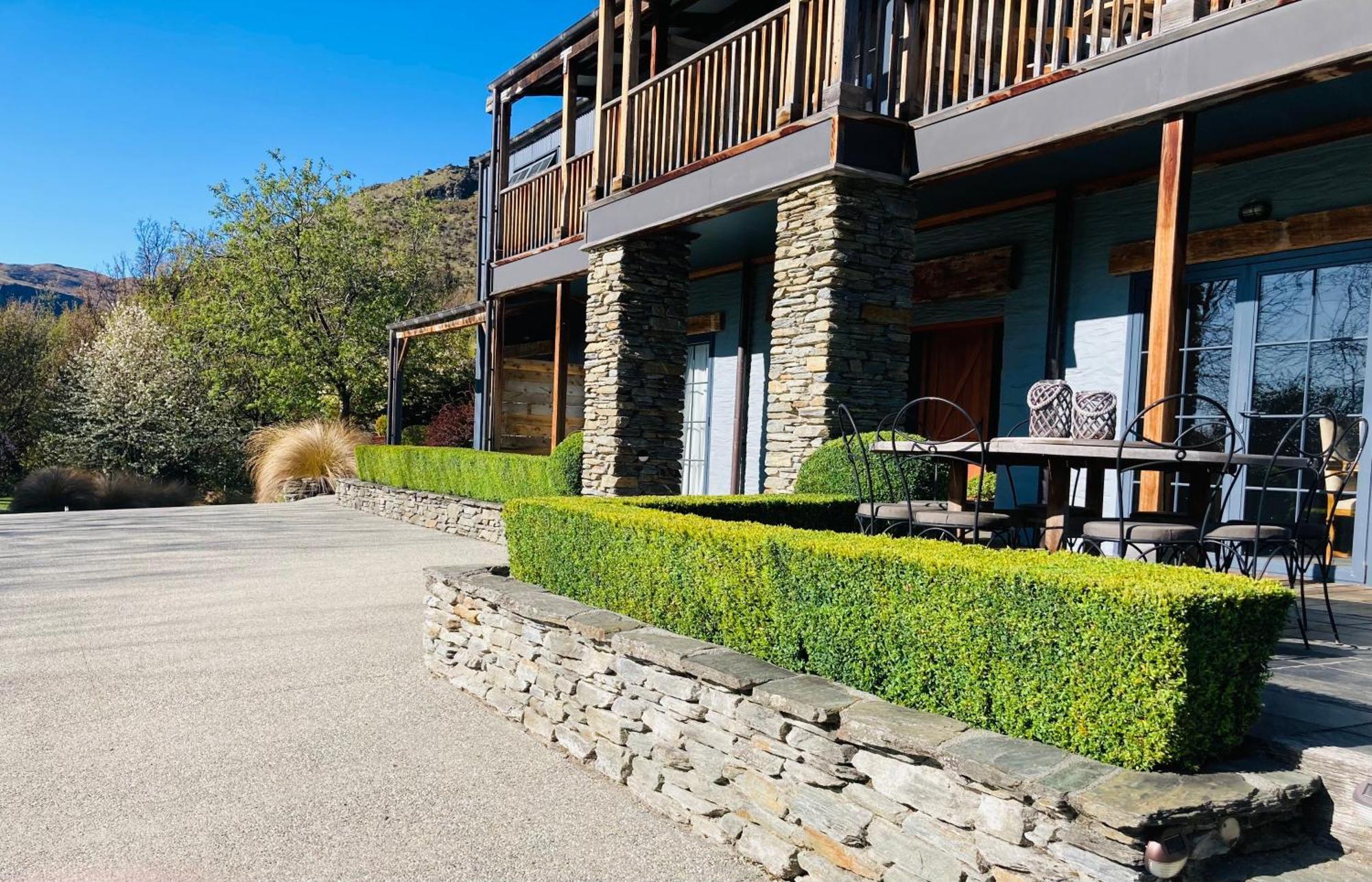 Moonlight Escape Lodge Queenstown Exterior foto